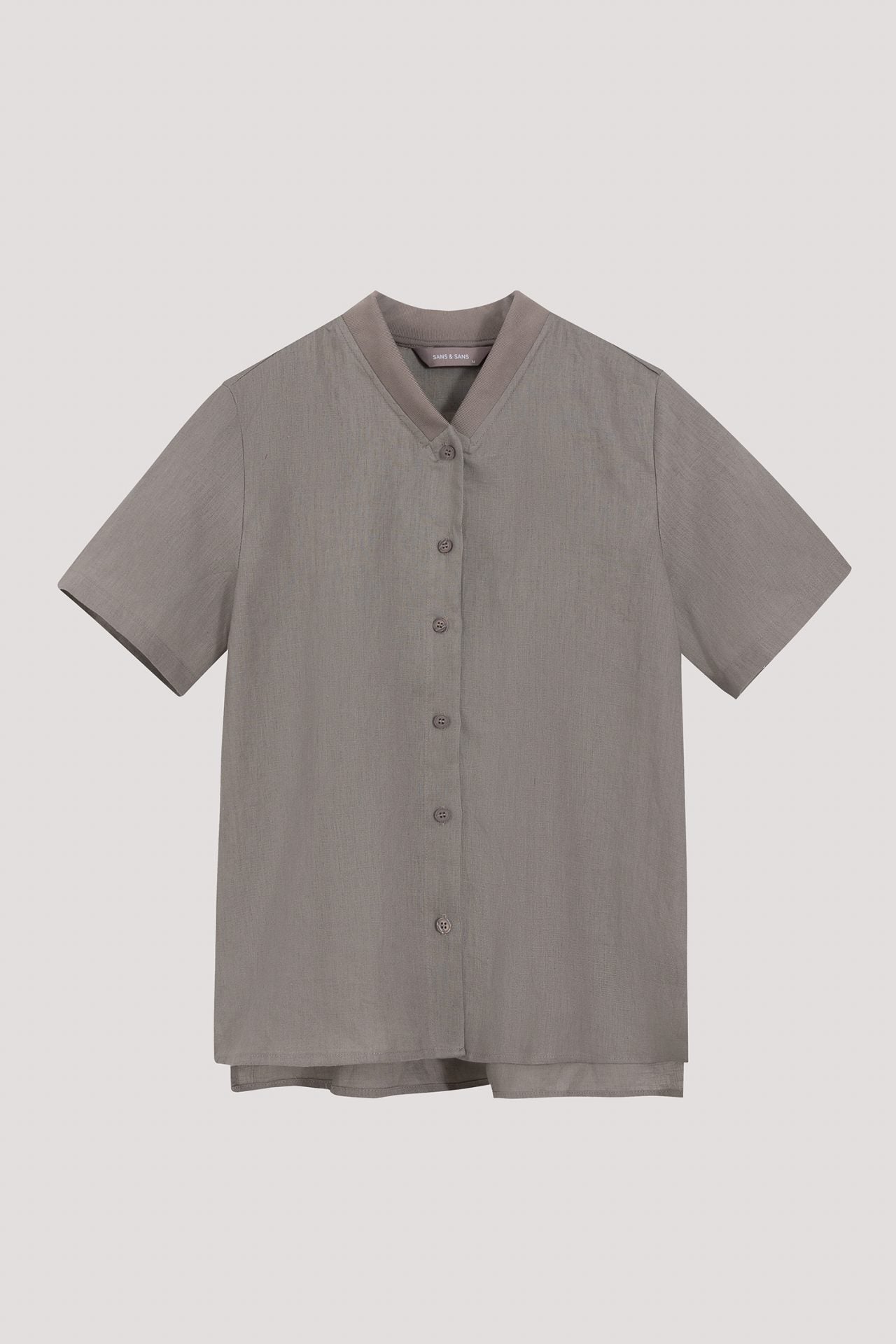 color:GREY