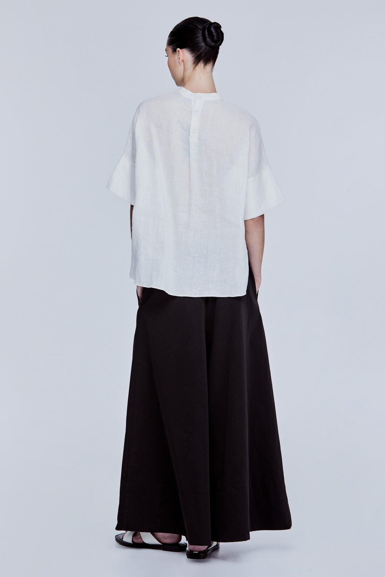 color:IVORY 3