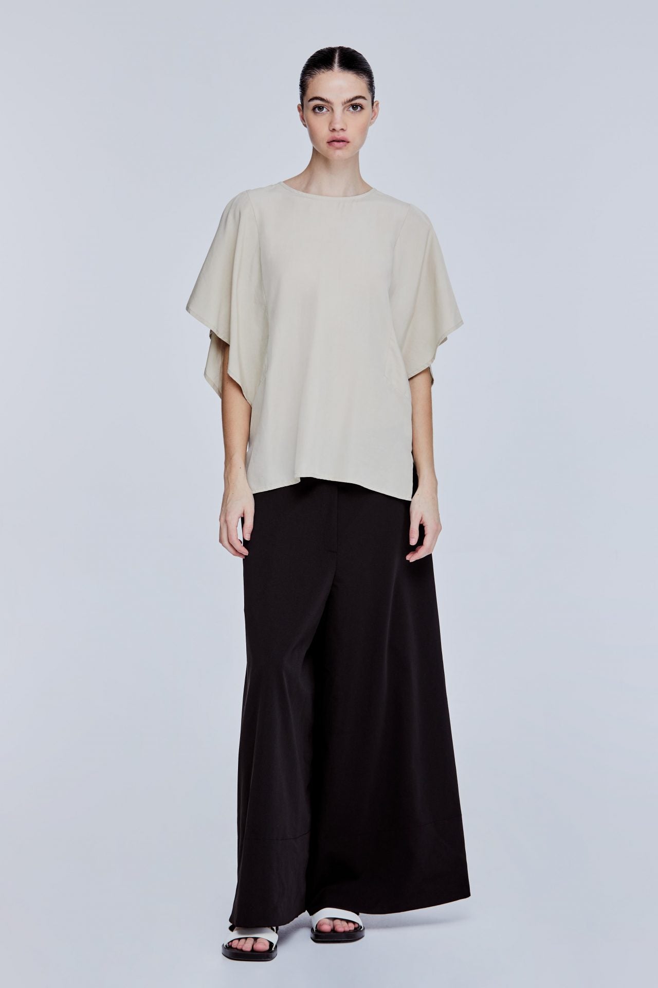 color:BEIGE 1