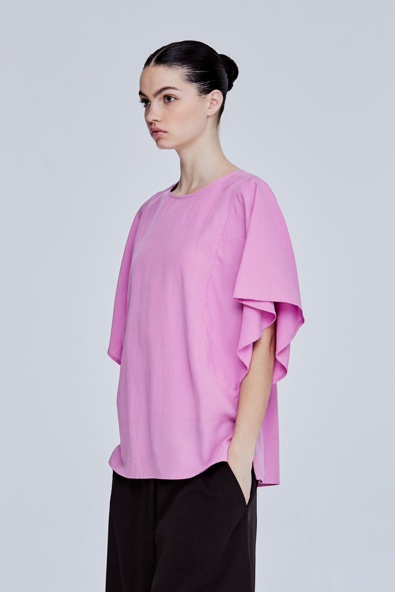 color:FUCHSIA