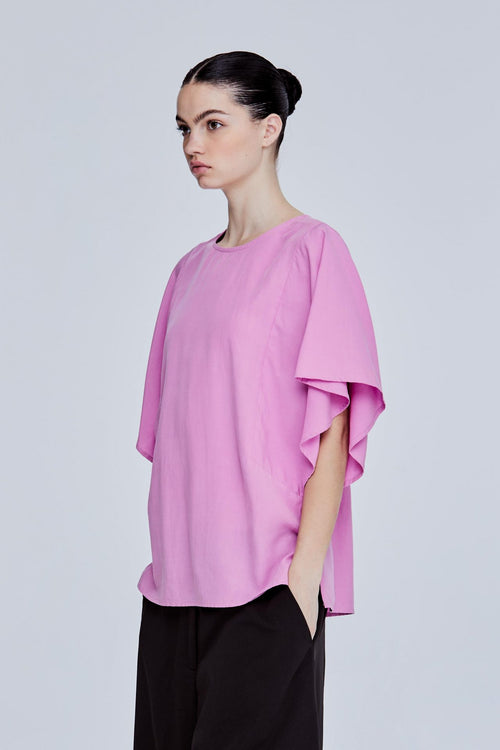 color:FUCHSIA