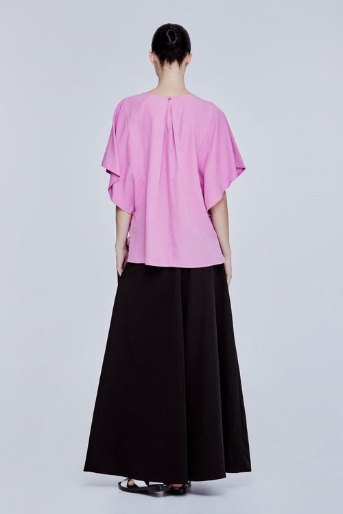 color:FUCHSIA