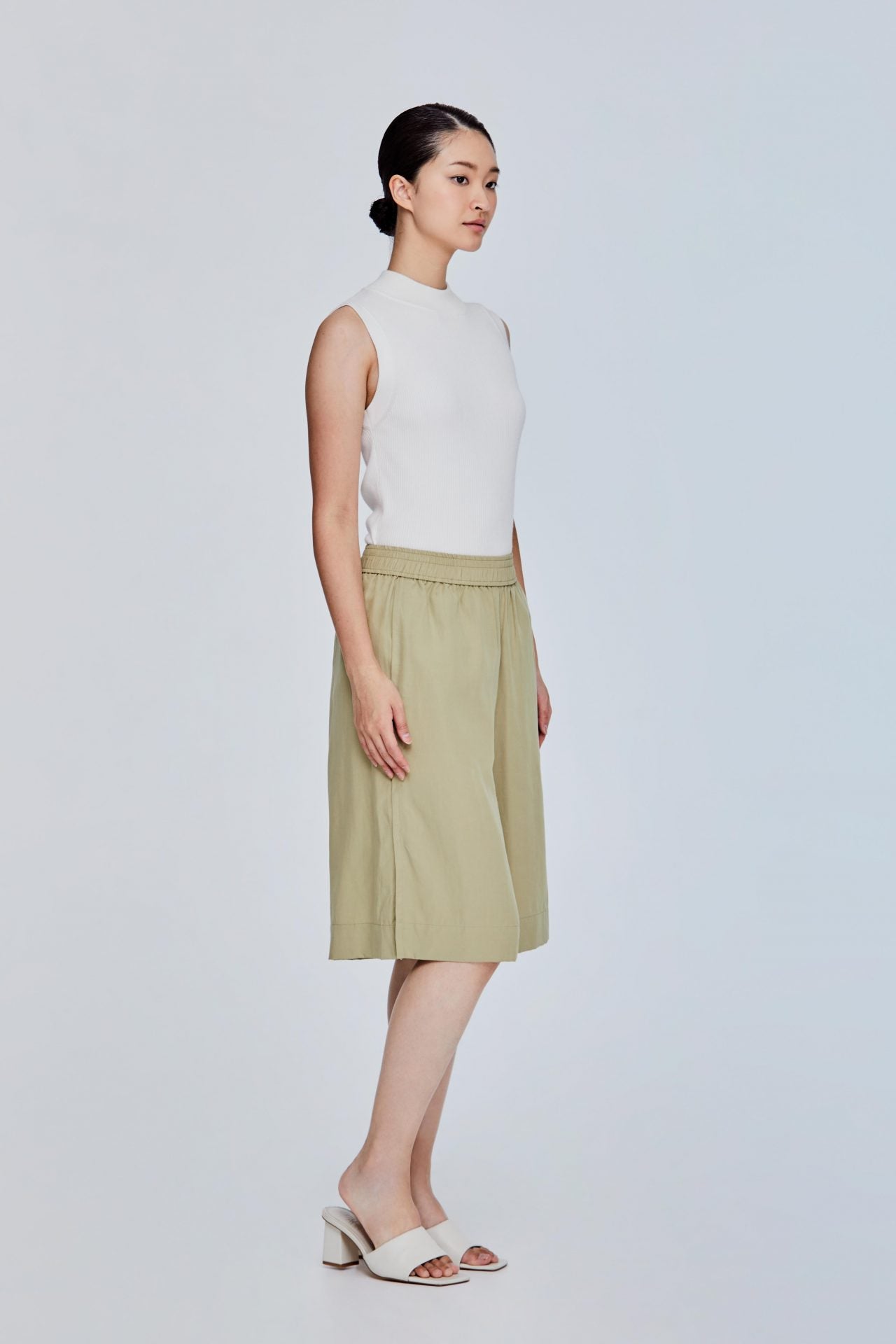 color:AVOCADO