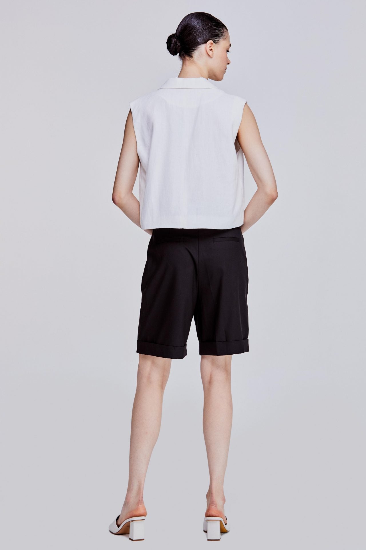 color:IVORY 3