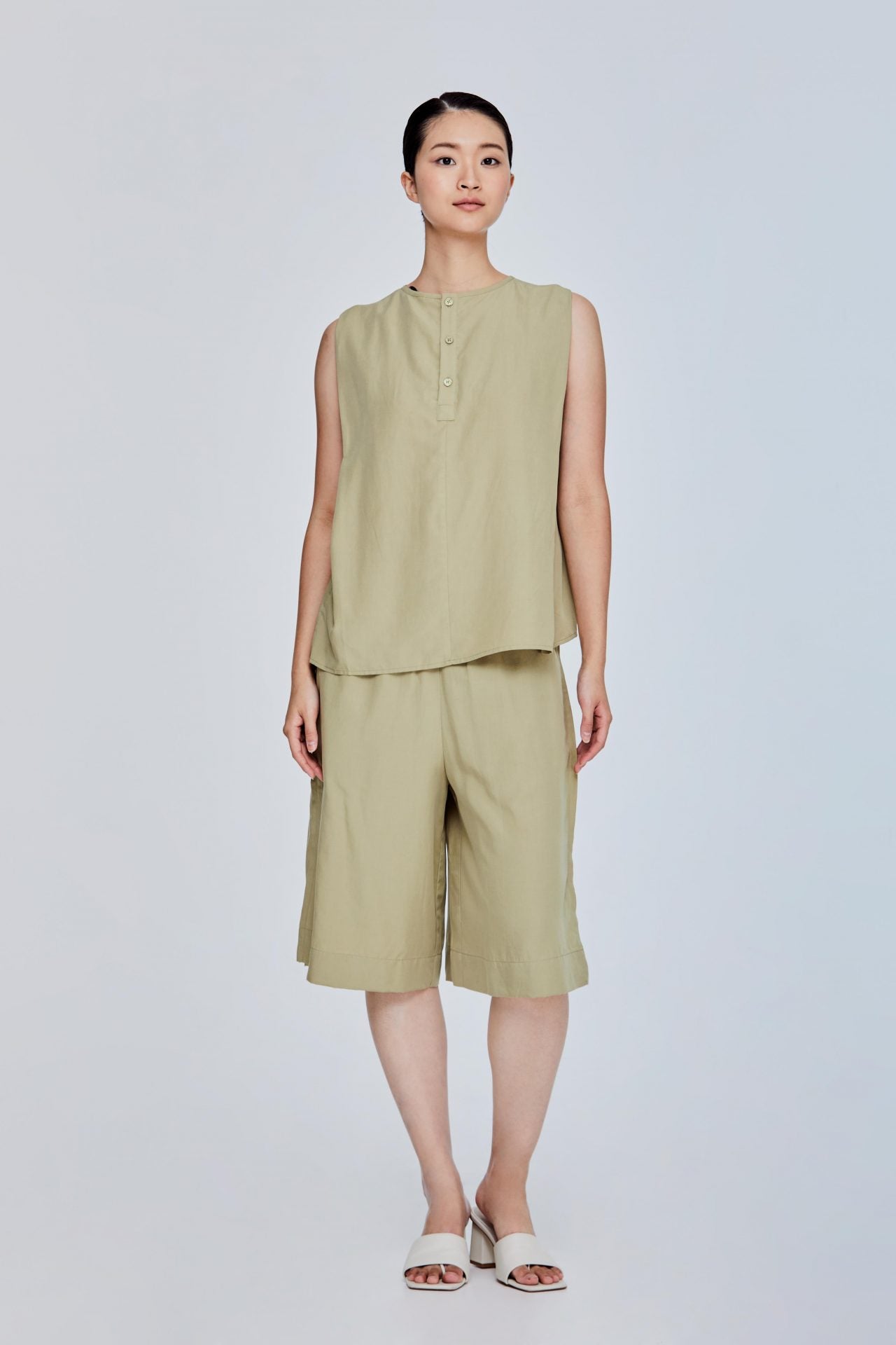 color:AVOCADO