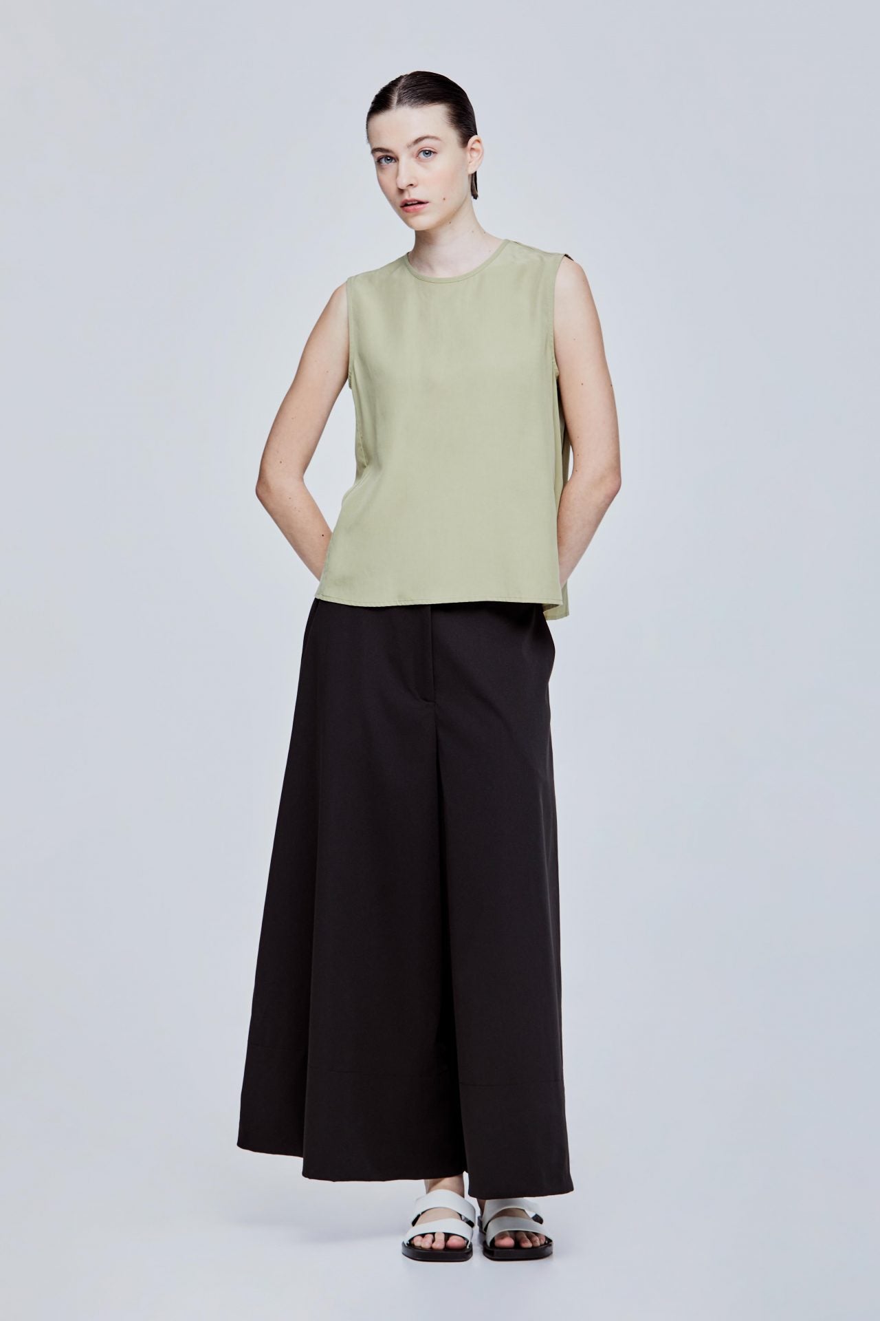color:AVOCADO