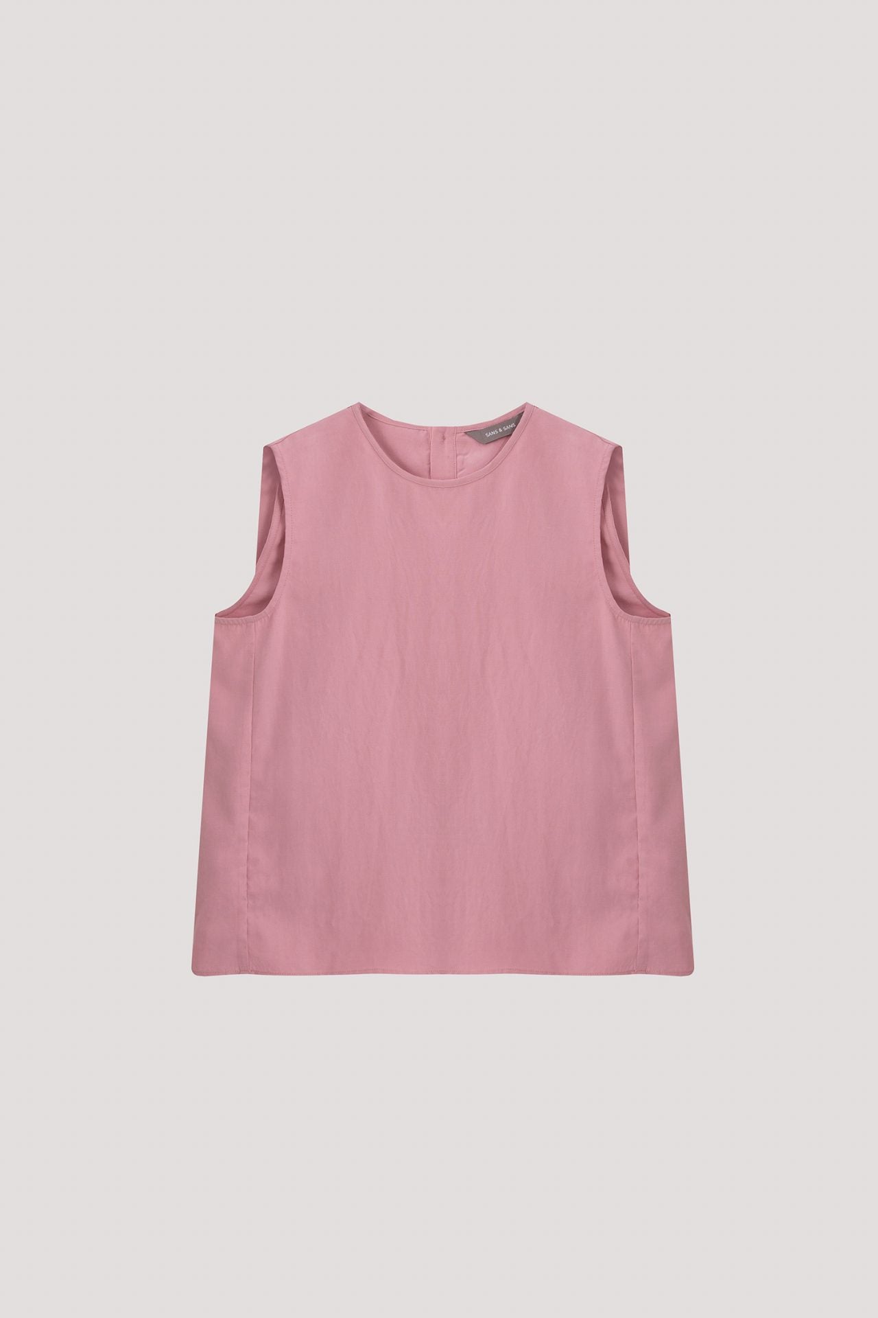 color:PINK