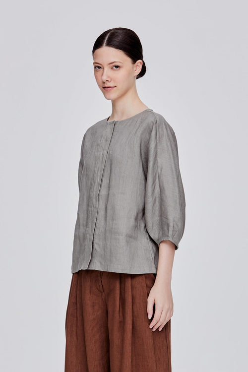 color:GREY