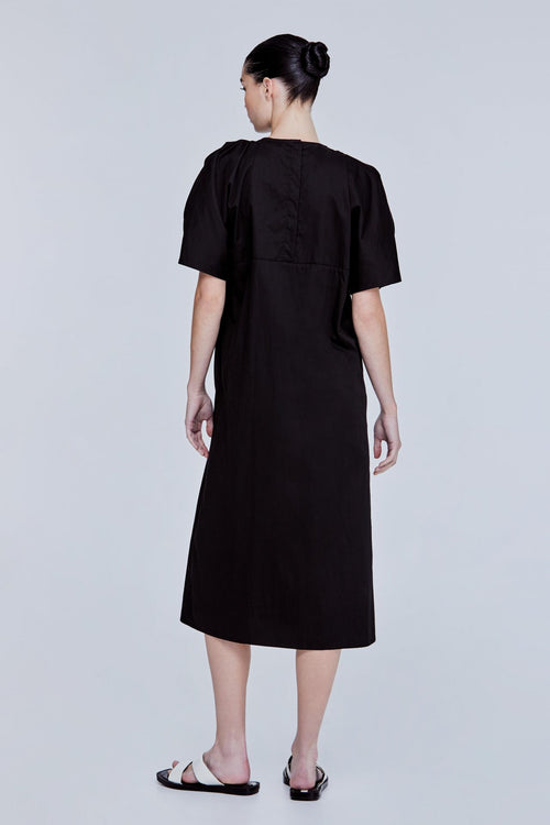 color:NOIR