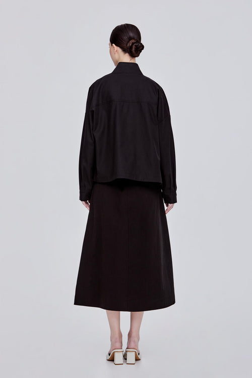 color:NOIR