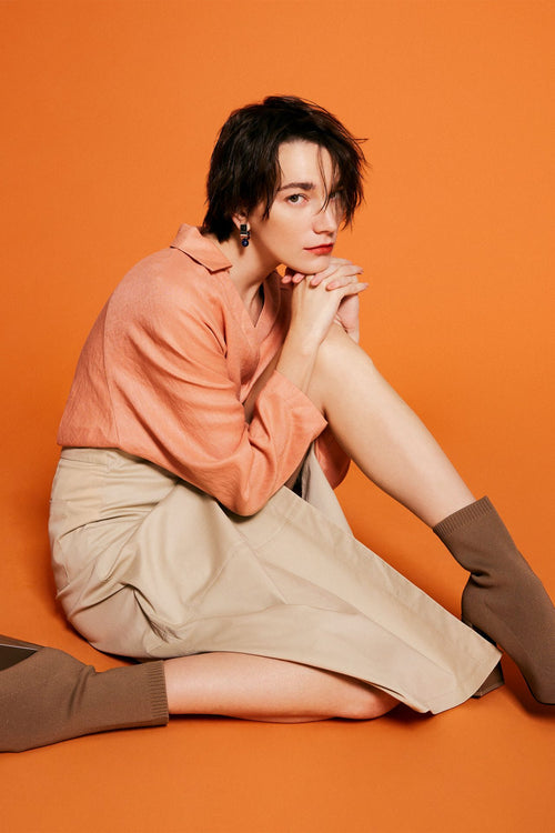 Split-collared Linen Blouse