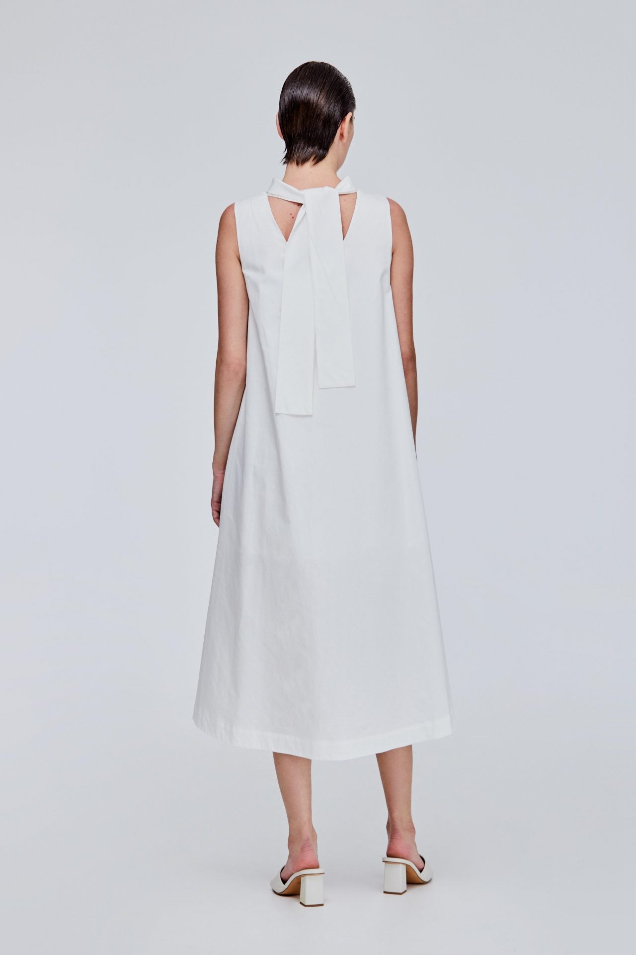 color:IVORY 3