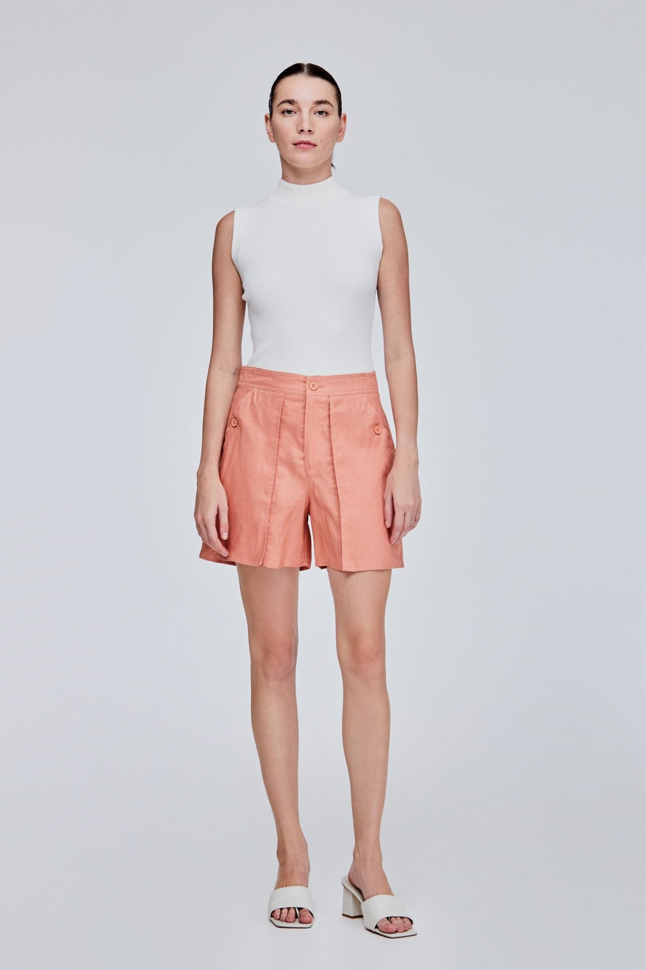 color:PEACH