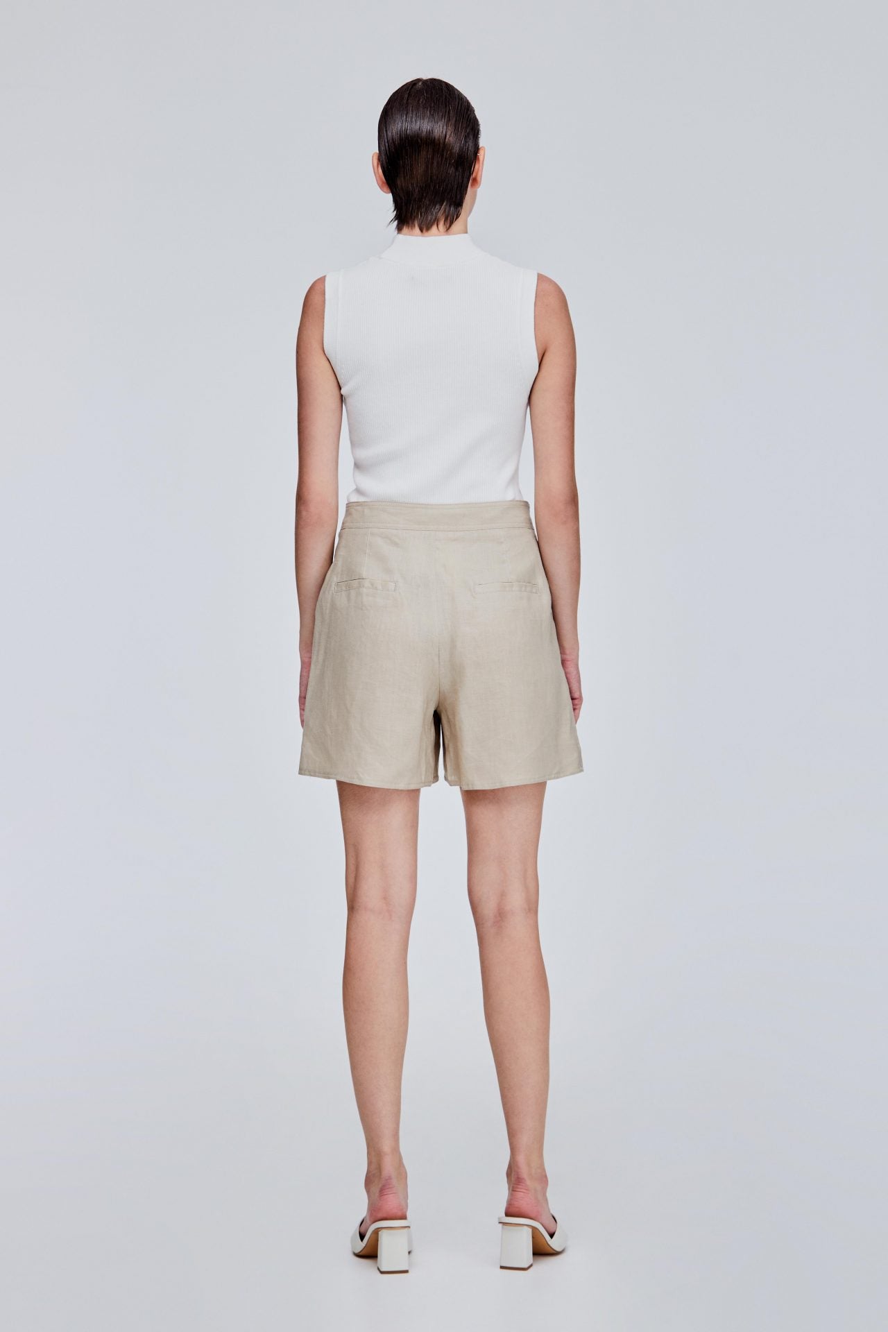 color:TAUPE