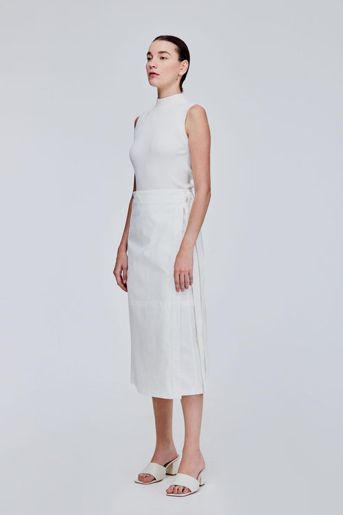 color:IVORY