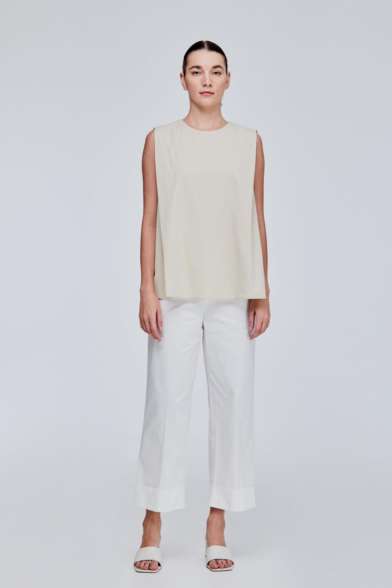 color:TAUPE
