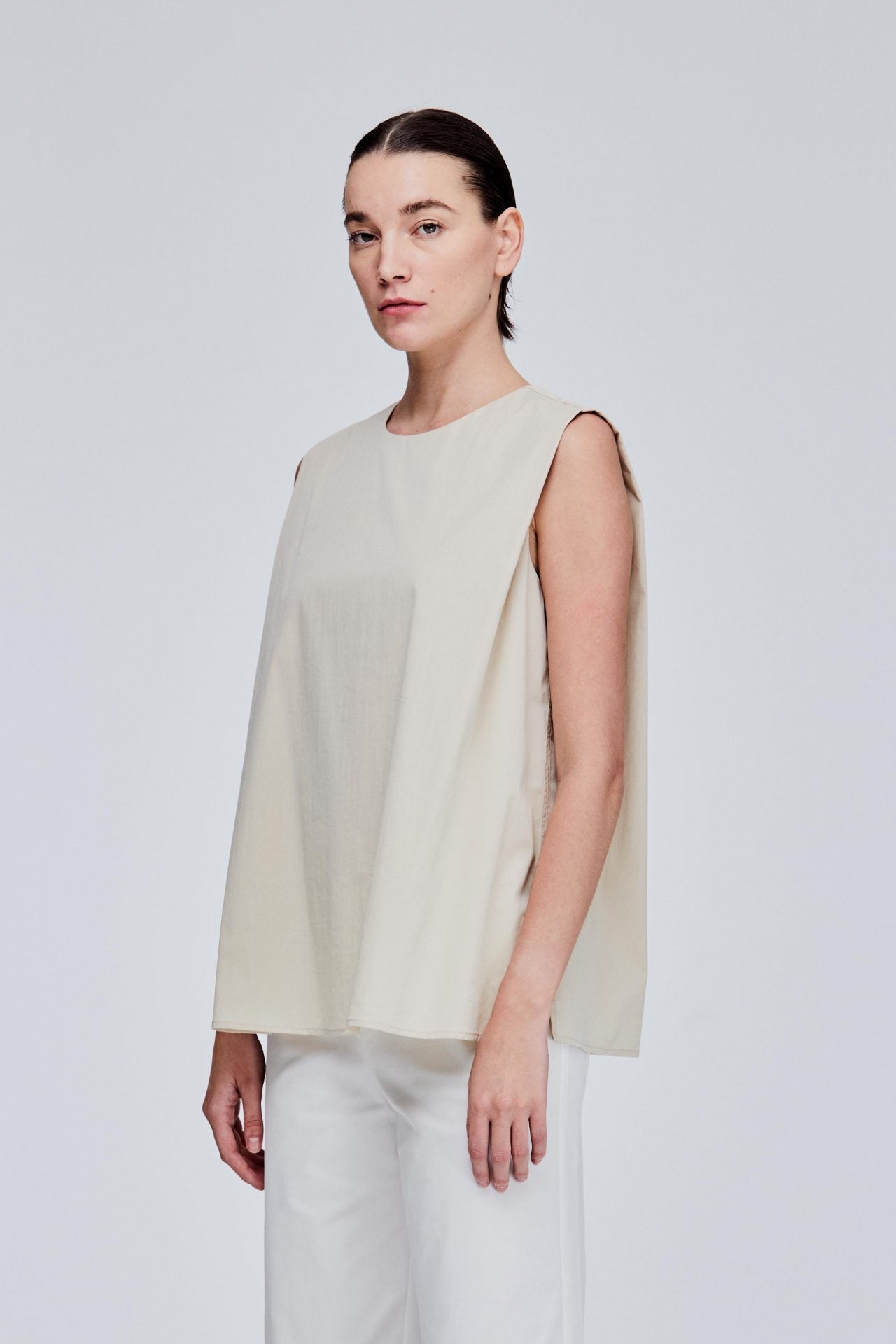 color:TAUPE