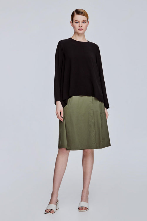 color:NOIR