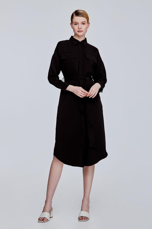 color:NOIR