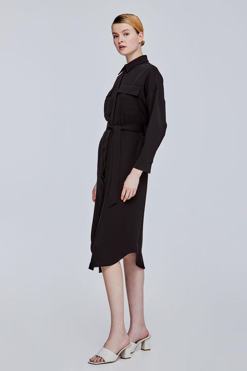 color:NOIR