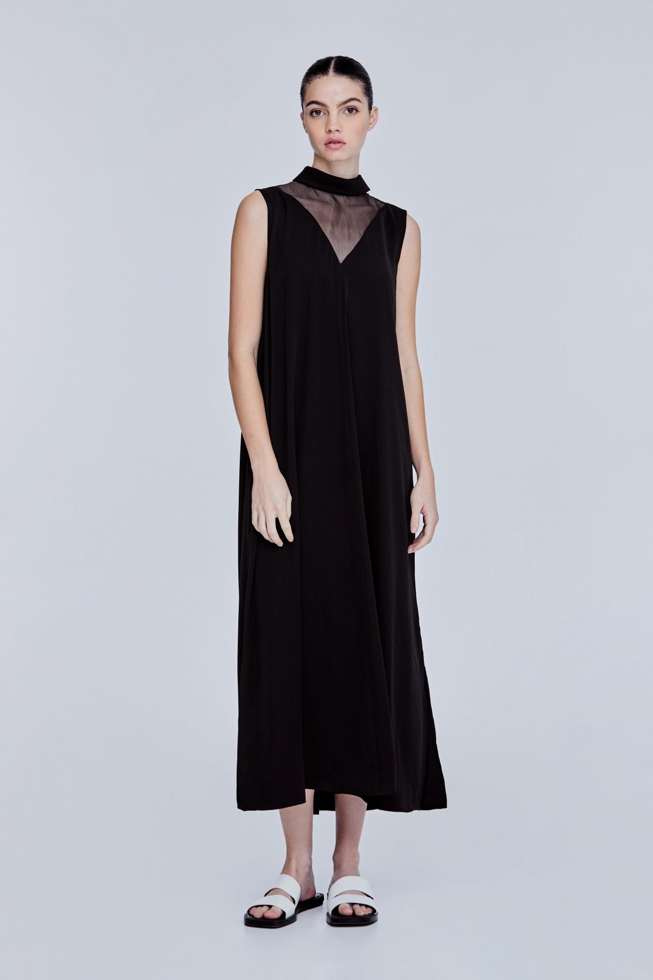 color:NOIR