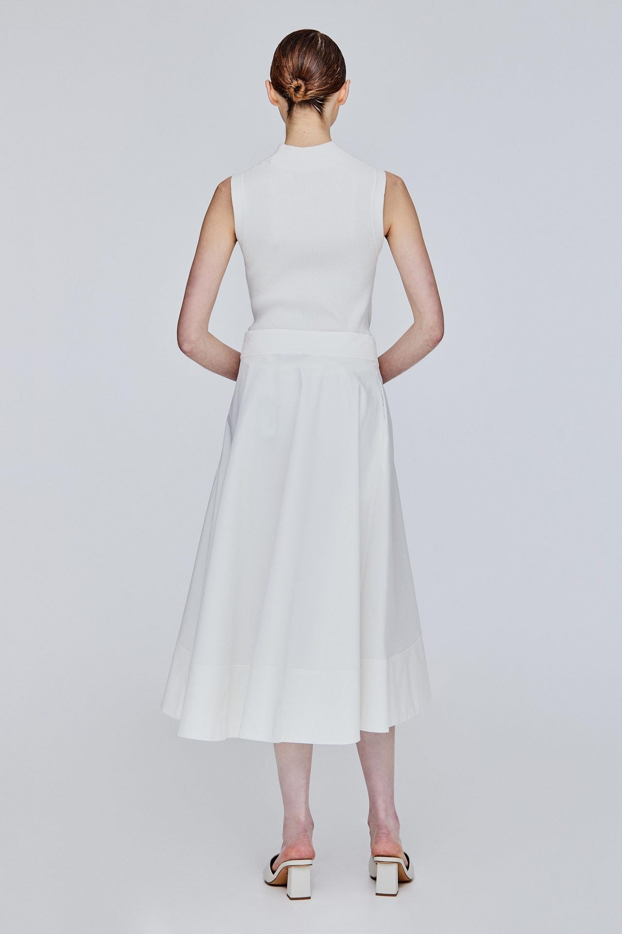 color:IVORY 3