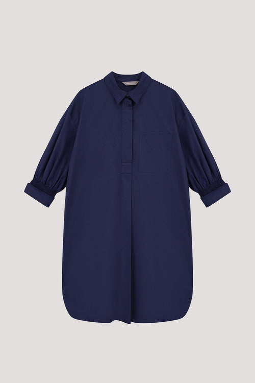 color:NAVY