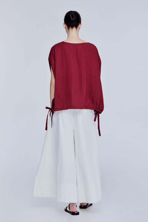 color:MAROON