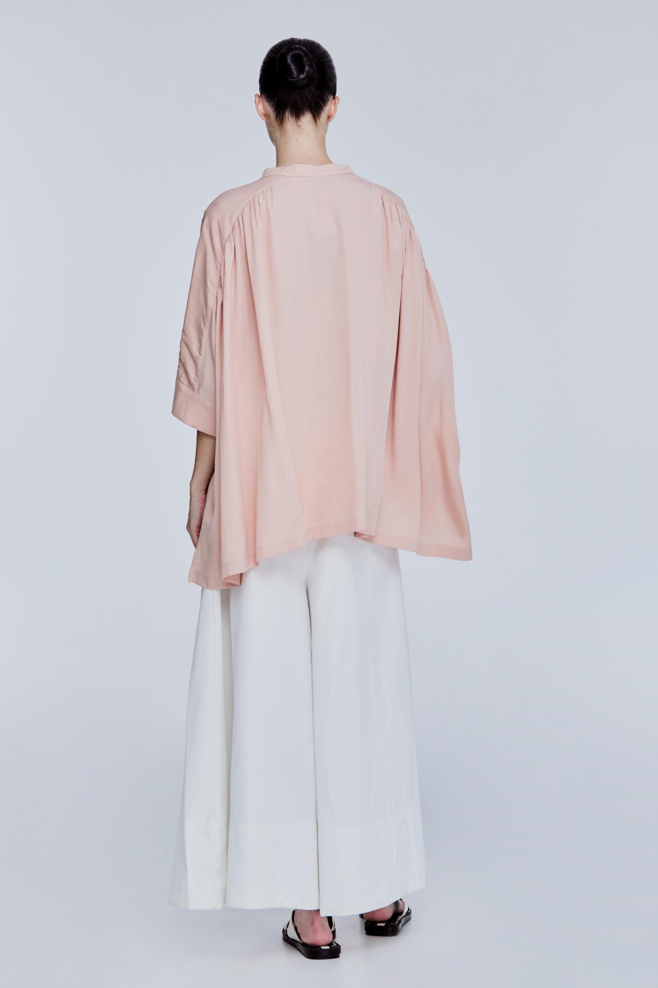 color:BLUSH 3