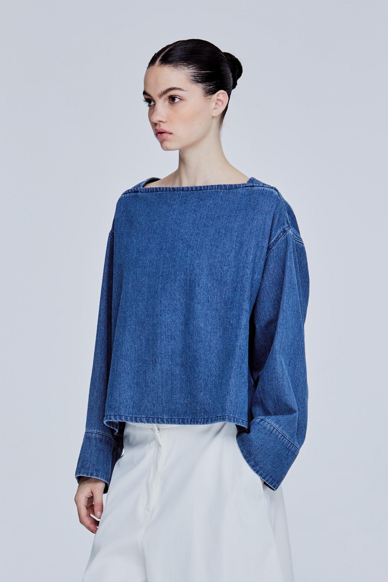 color:DEEP DENIM
