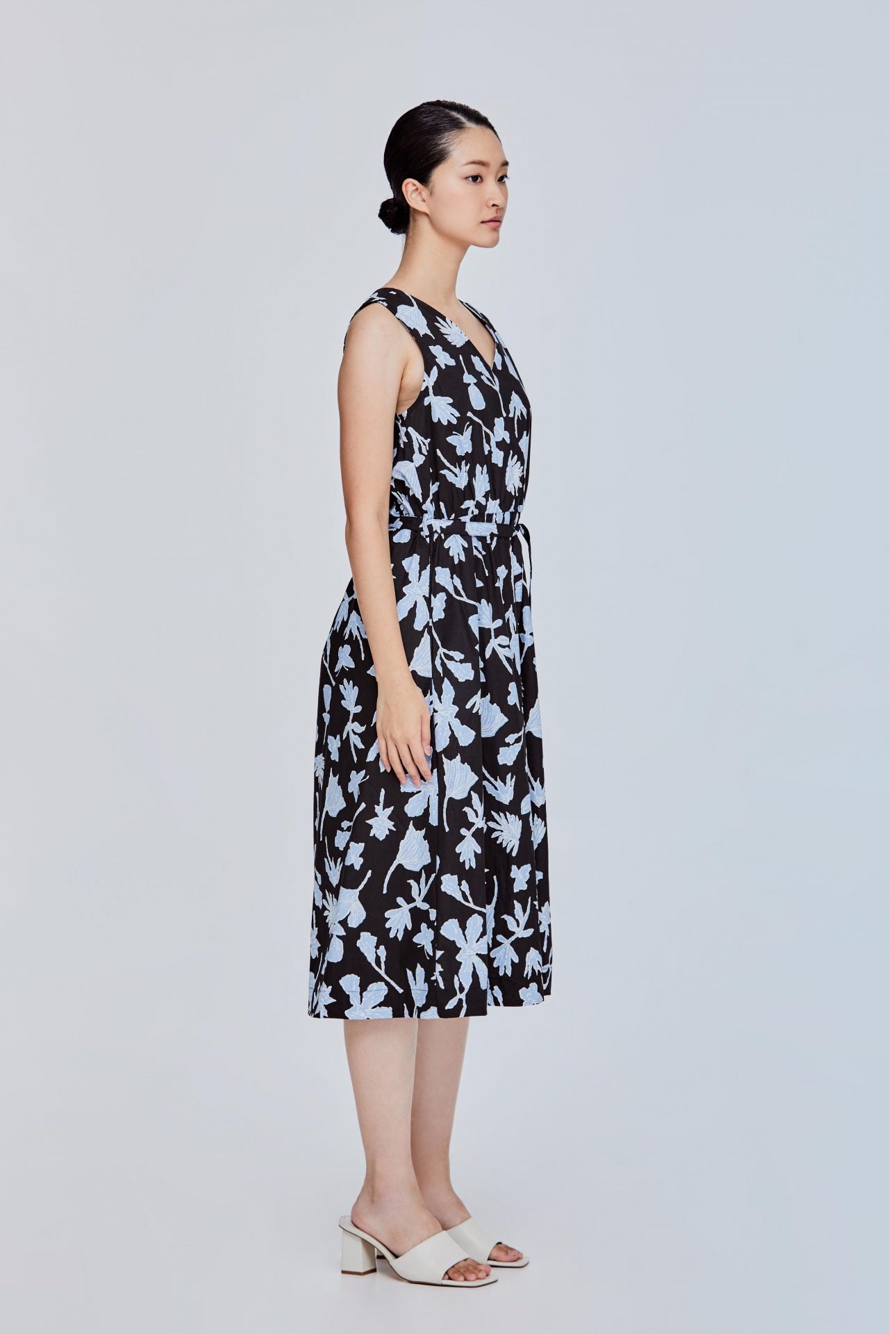 Pattern V-Neck Dress