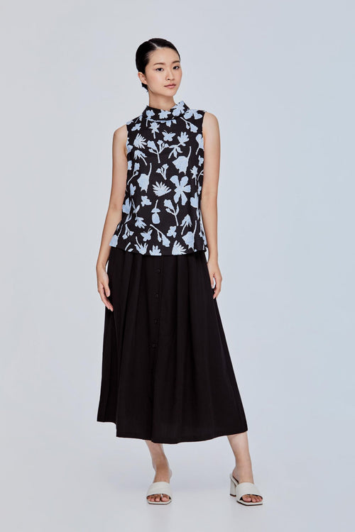 Pattern Roll Collar Top