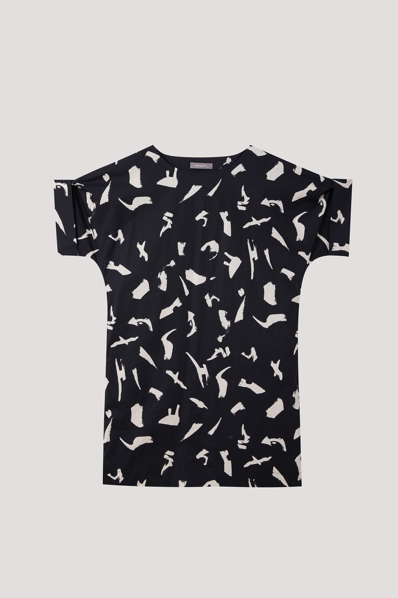 color:NOIR