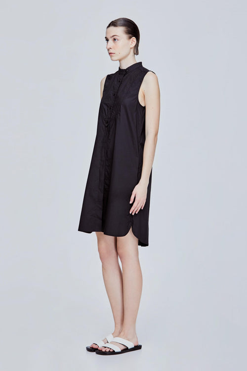 color:NOIR
