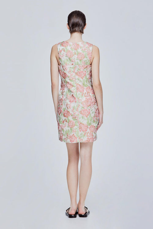 color:BLUSH 3