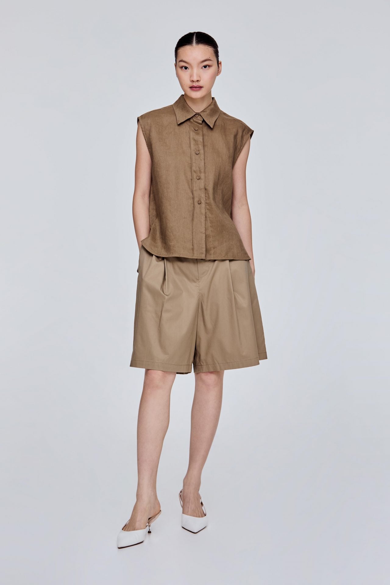 Tシャツ(半袖/袖なし) Scallop Coller Sleeveless Top ROOP TOKYO tシャツ sleeveless T-shirt/ワイドノースリーブTシャツ