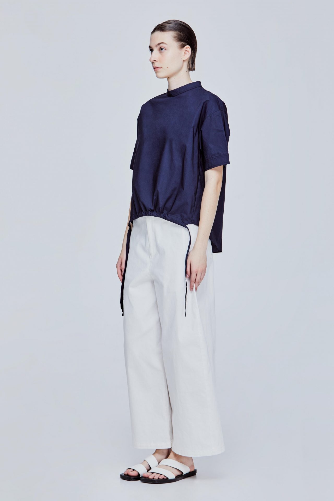 color:NAVY