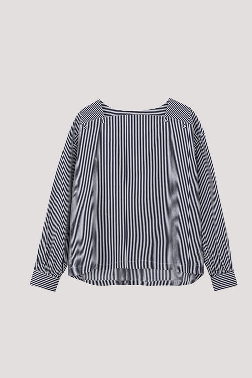 color:NAVY STRIPES