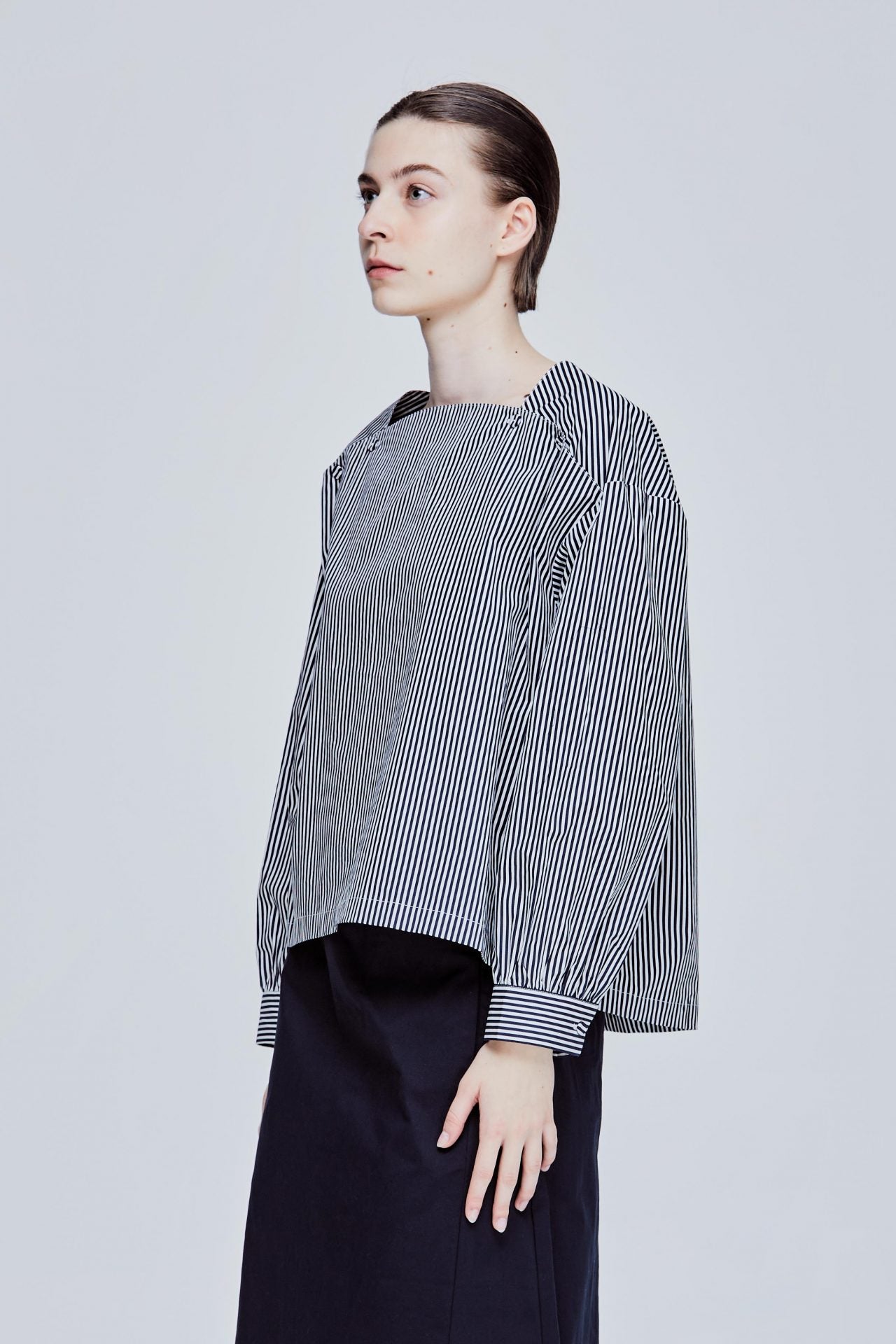 color:NAVY STRIPES
