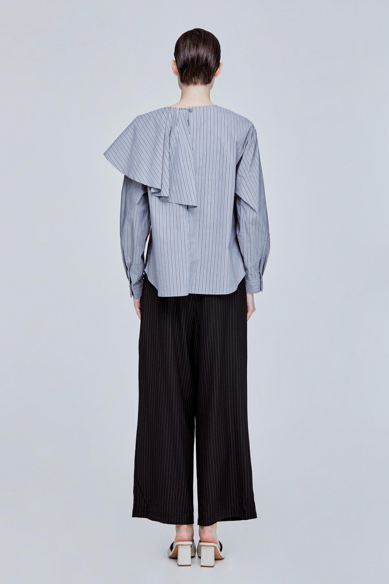 color:BLACK STRIPES