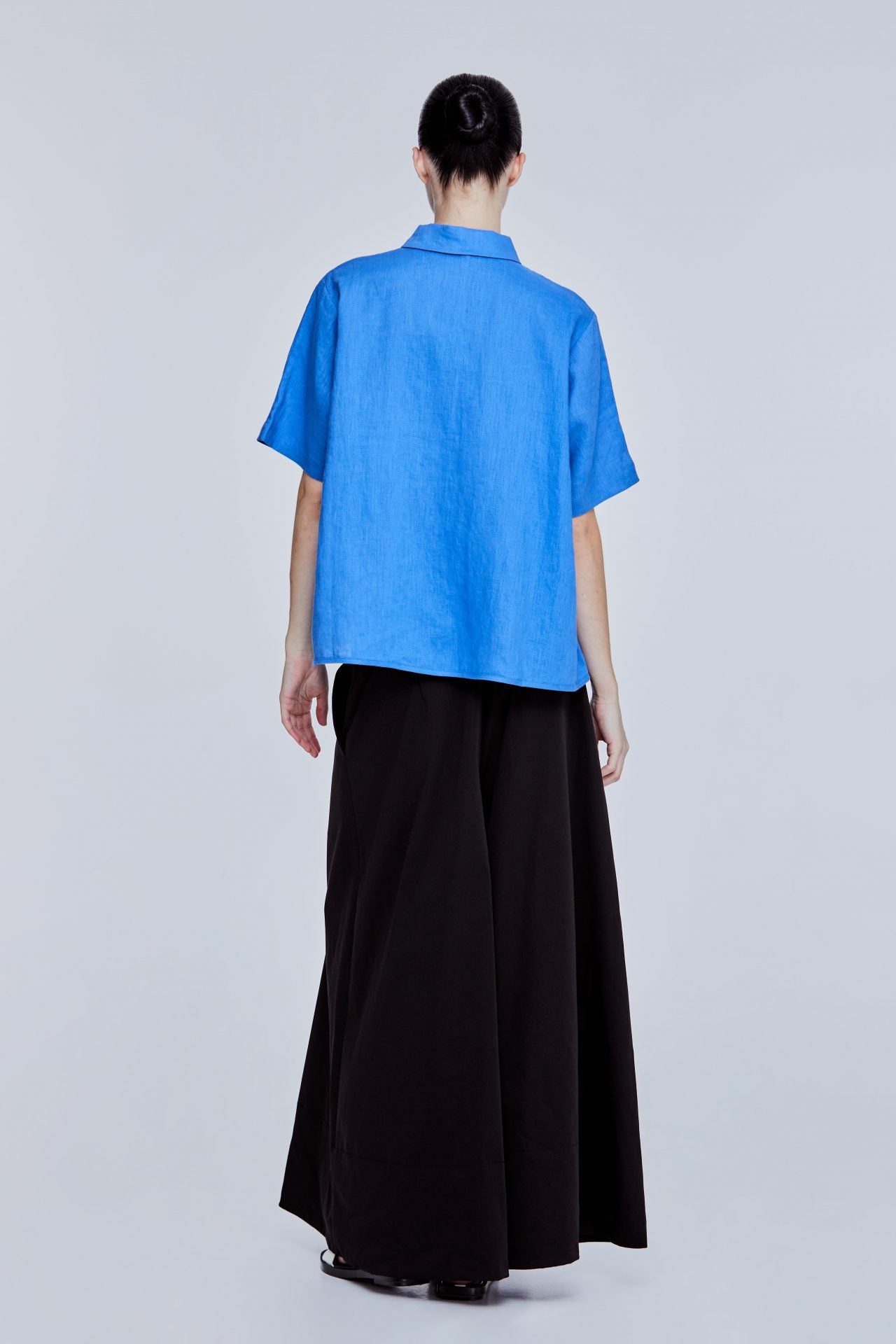 color:AZURE BLUE