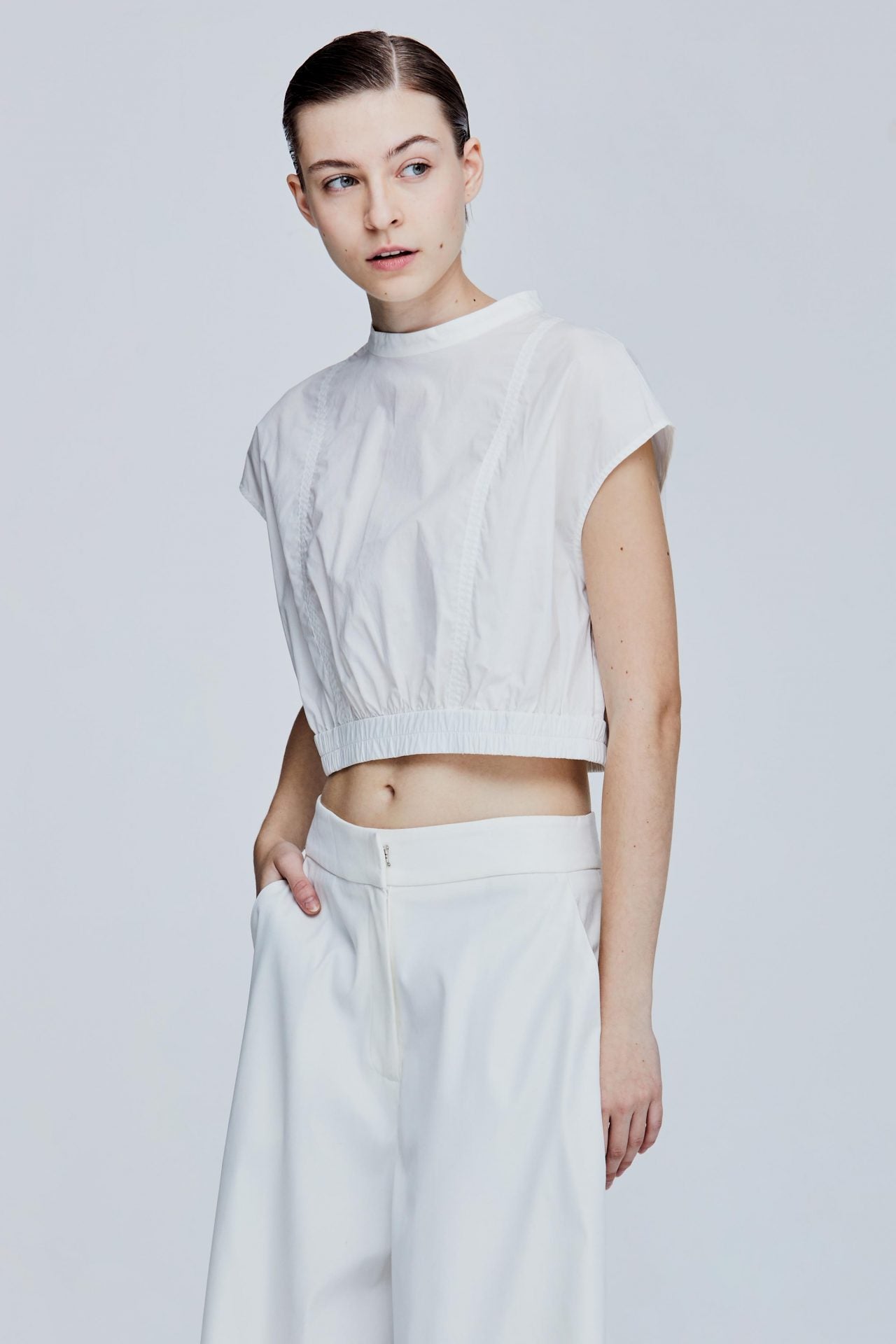 color:IVORY