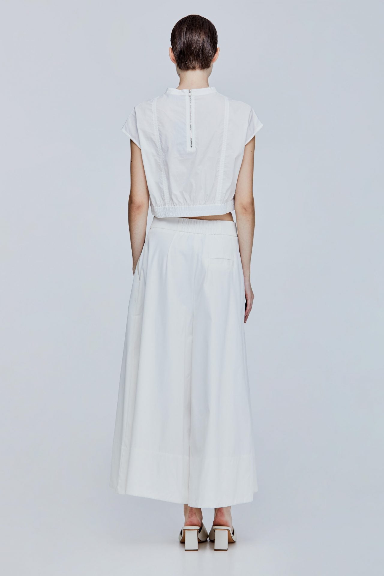 color:IVORY 3