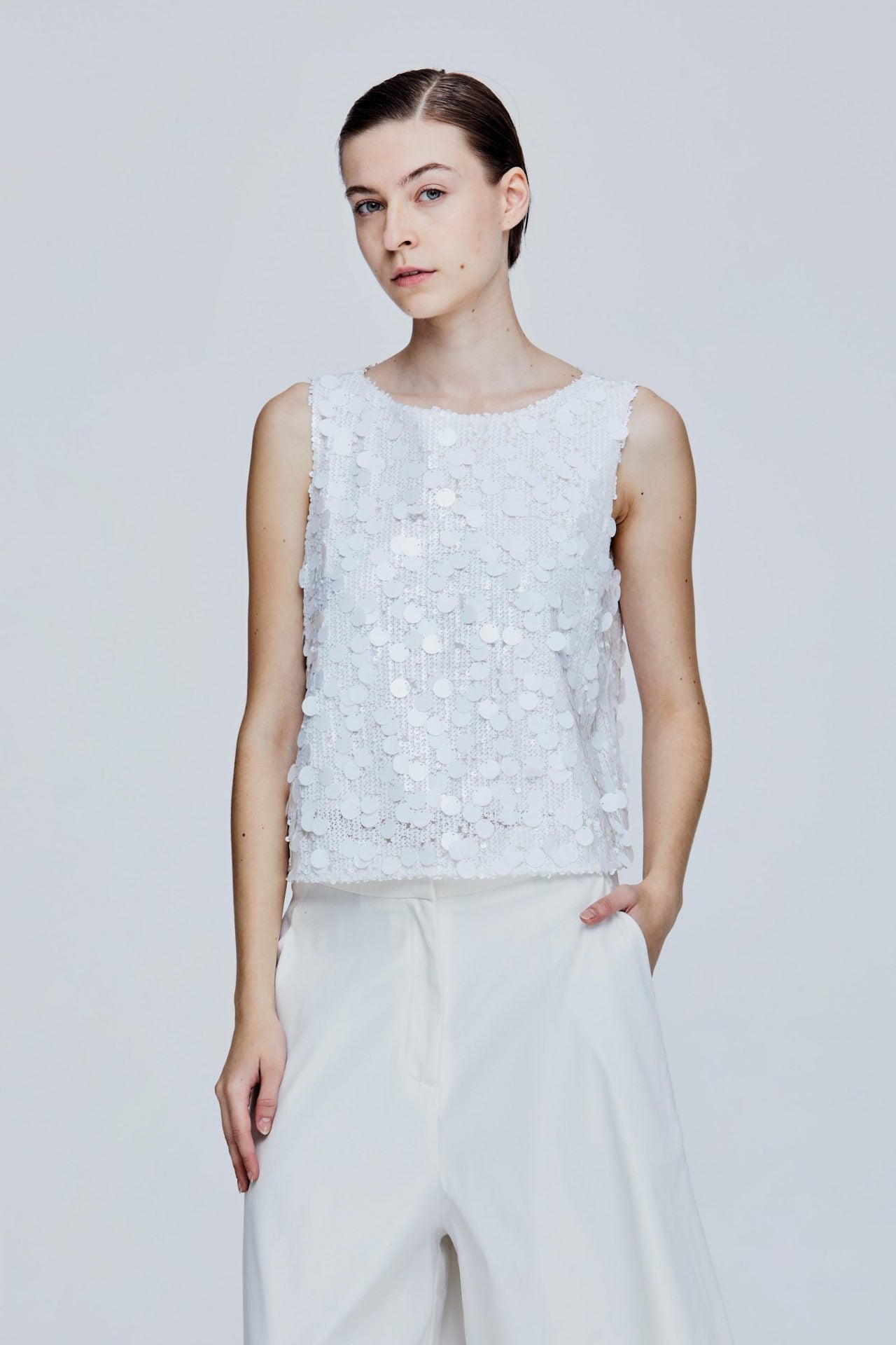 color:IVORY