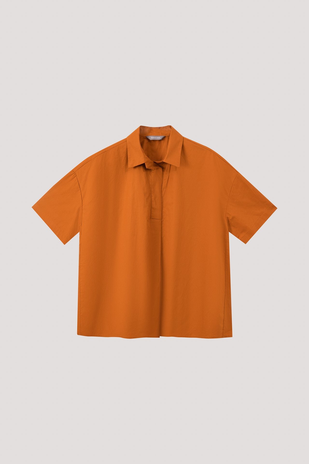 color:CARAMEL