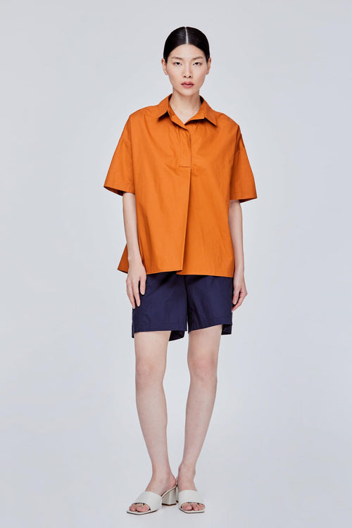 color:CARAMEL