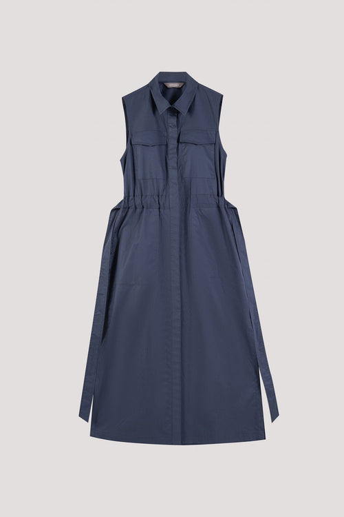 color:NAVY
