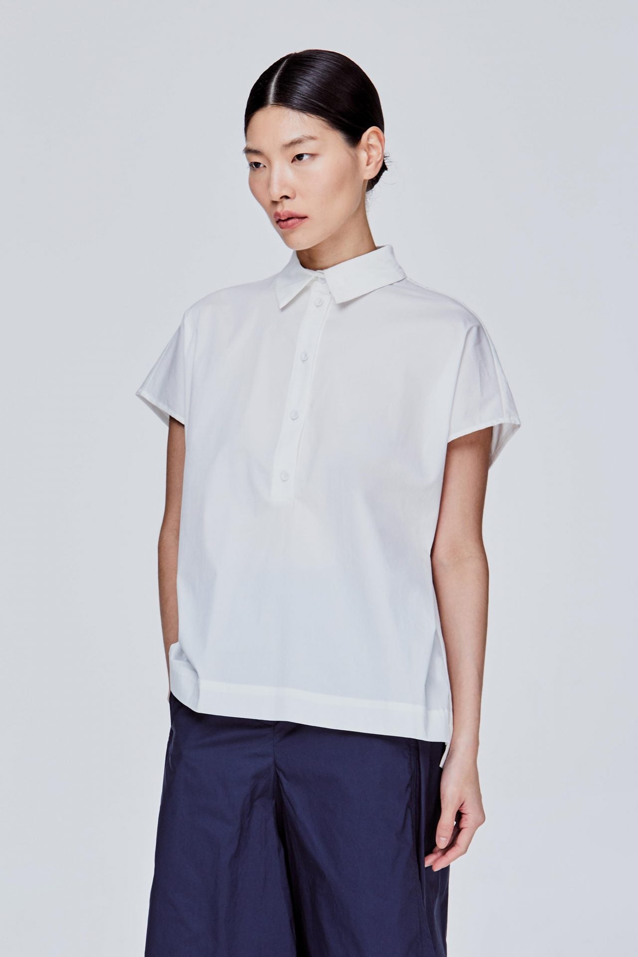 color:IVORY