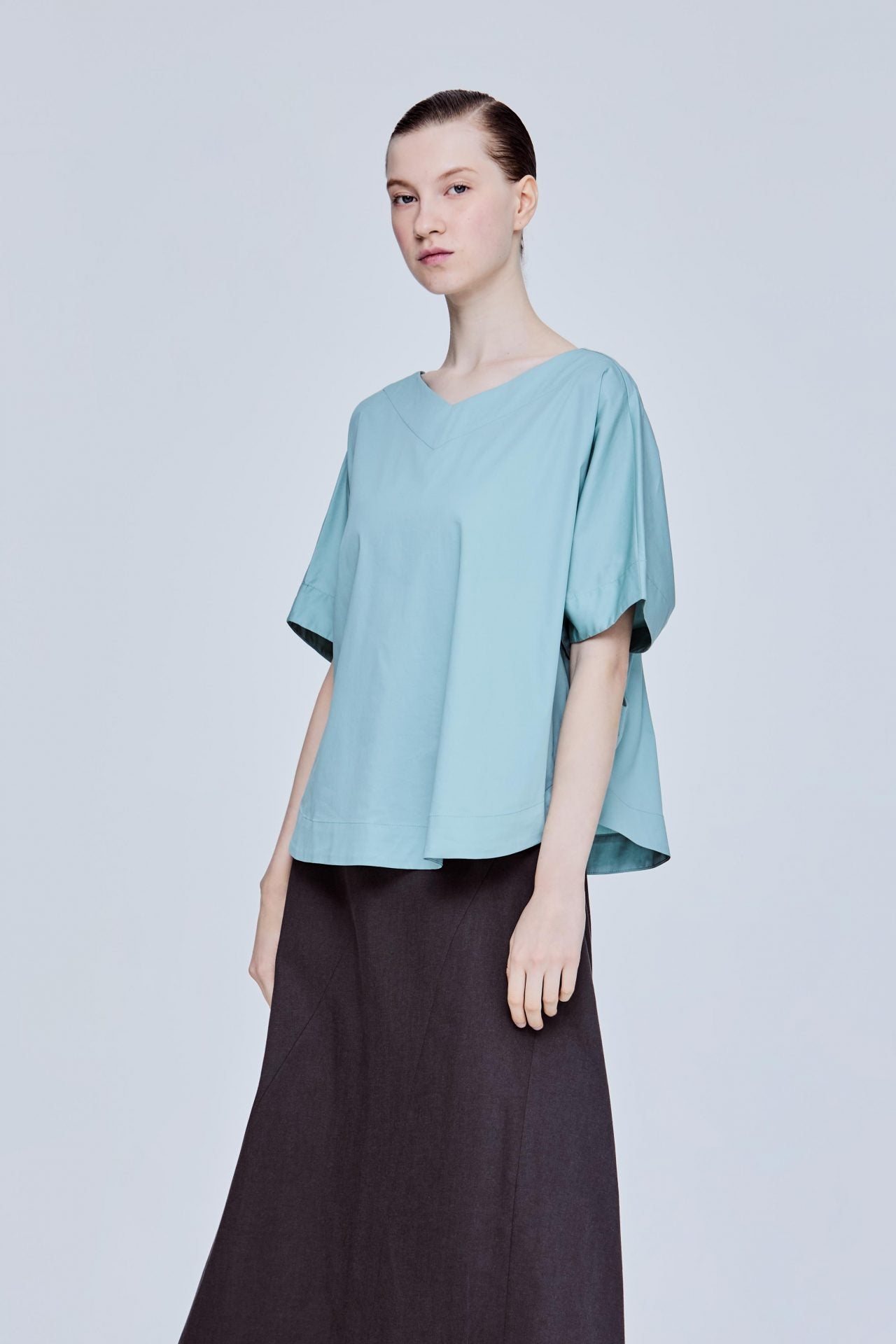 color:AQUA BLUE