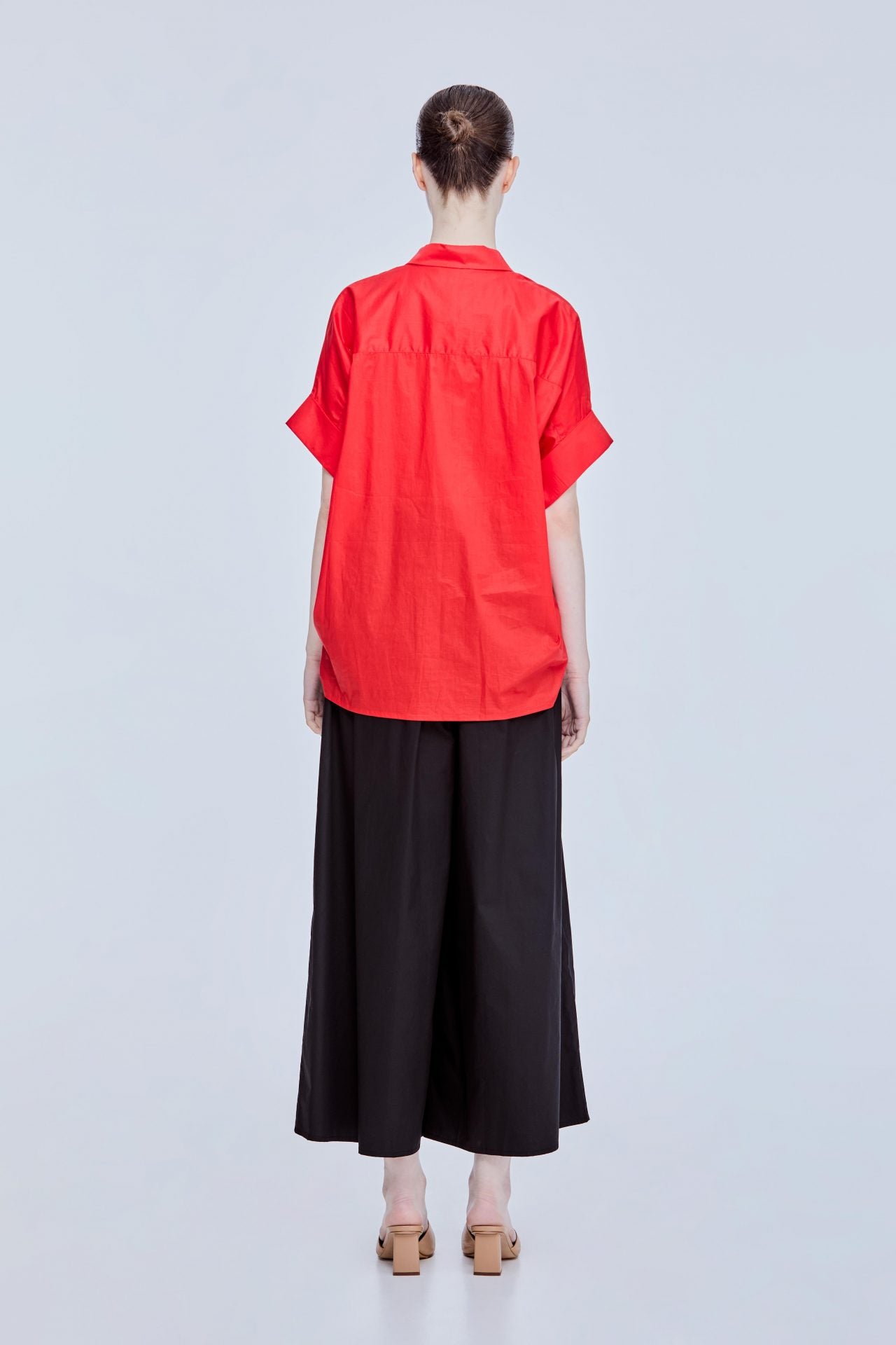 color:TANGERINE
